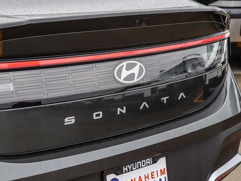 New 2026 Hyundai Sonata SE FWD image 12