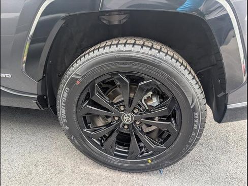 Used 2023 Toyota RAV4 XSE image 4