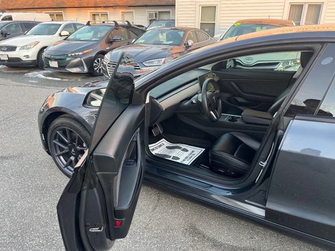 Used 2021 Tesla Model 3 Long Range image 23