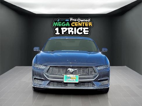 Used 2024 Ford Mustang Coupe image 32