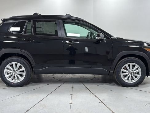 New 2026 Toyota Corolla Cross LE image 6