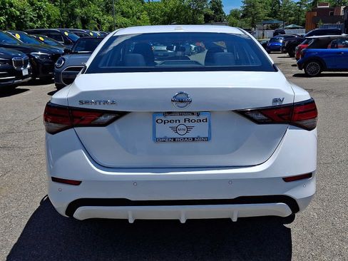 Used 2021 Nissan Sentra SV FWD image 5