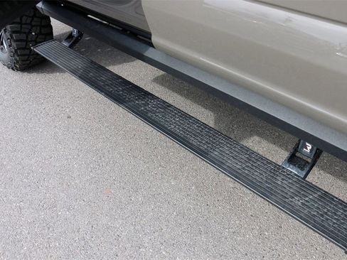 New 2026 Ford F250 Lariat w/ Black Appearance Package image 13