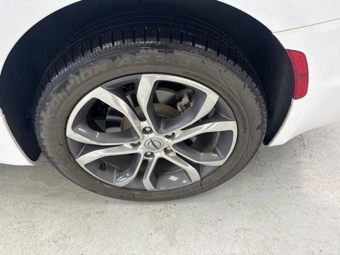 Used 2022 Chrysler Pacifica Pinnacle AWD/4WD image 9
