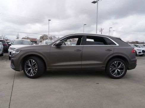 Used 2023 Audi Q8 Premium Plus image 8