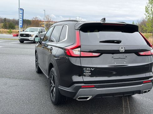 Used 2024 Honda CR-V Sport image 8