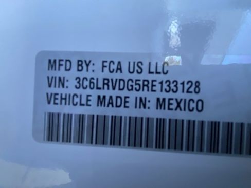 Used 2024 RAM ProMaster 2500 w/ Convenience Group image 26