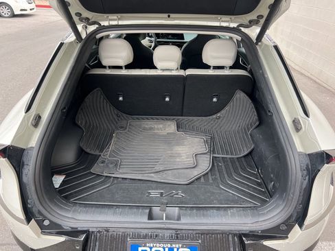 Used 2022 Kia EV6 Wind image 26