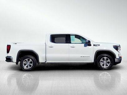 Used 2024 GMC Sierra 1500 SLE w/ Preferred Package