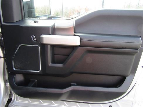 Used 2015 Ford F150 Lariat w/ Equipment Group 502A Luxury image 33