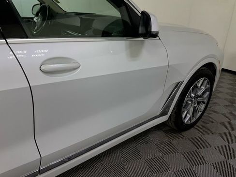 Certified 2024 BMW X7 xDrive40i image 7