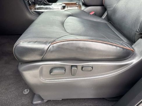Used 2019 Nissan Armada Platinum RWD image 17
