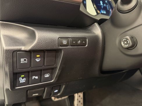 Used 2018 Lexus IS 350 F Sport image 36