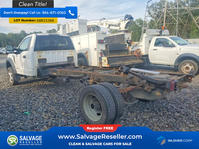 Used 2017 Ford F550 2WD Regular Cab Super Duty w/ XLT Value Package image 3