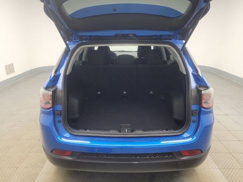 Used 2019 Jeep Compass Sport w/ Cold Weather Group image 29