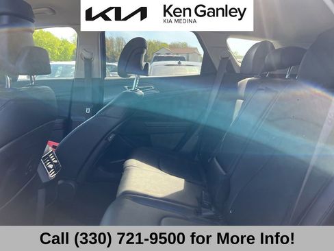 Used 2024 Kia Sportage EX FWD image 11