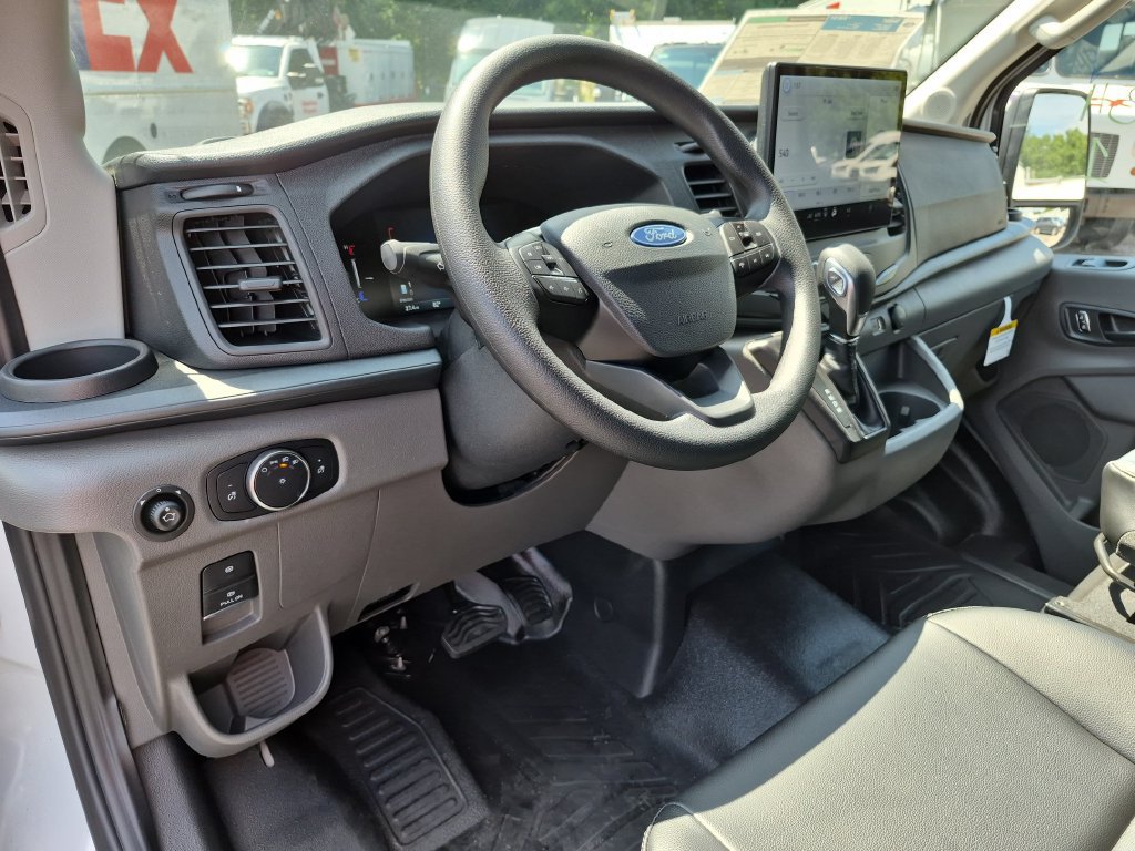 New 2026 Ford Transit 150 148 Medium Roof AWD w/ Load Area Protection Package image 26