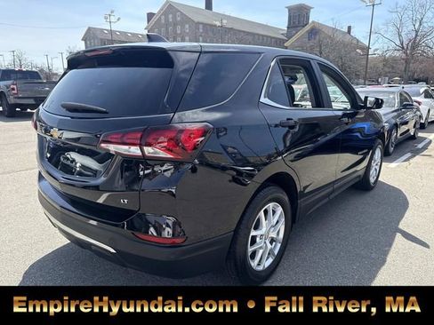 Used 2024 Chevrolet Equinox LT image 9