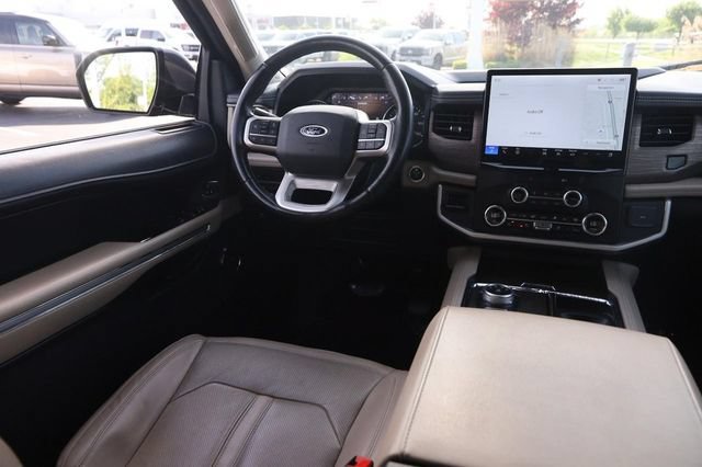 Used 2023 Ford Expedition Limited AWD/4WD image 25