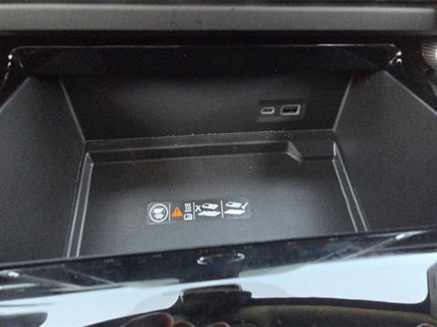 Used 2025 GMC Yukon Elevation w/ LPO, Floor Liner Package image 25