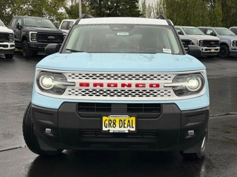 New 2025 Ford Bronco Sport Heritage w/ Convenience Package AWD/4WD image 2