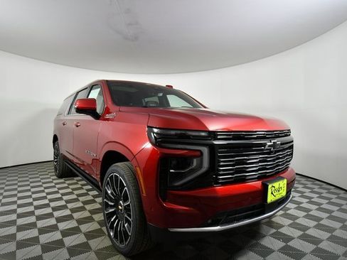 New 2026 Chevrolet Suburban High Country image 8