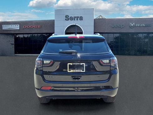 Used 2024 Jeep Compass Limited w/ High Altitude Package AWD/4WD image 6