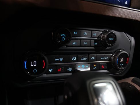 Used 2024 Ford Bronco Outer Banks AWD/4WD image 72
