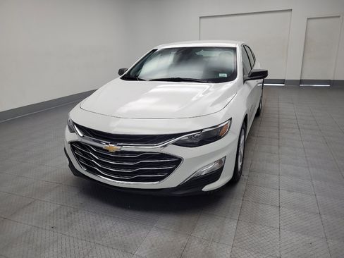 Used 2025 Chevrolet Malibu LS FWD image 15