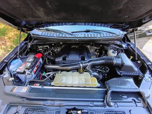 Used 2019 Ford Expedition Platinum image 87