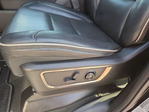 Used 2019 RAM 1500 Limited AWD/4WD image 21