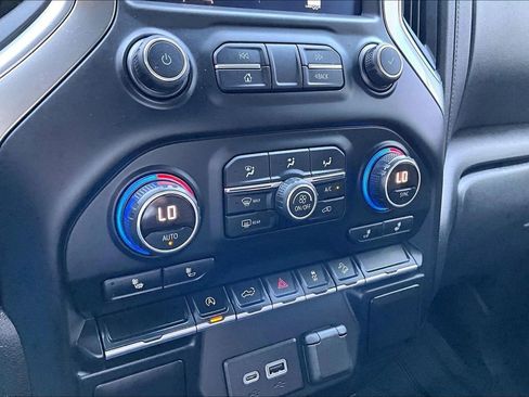 Used 2019 Chevrolet Silverado 1500 LT Trail Boss w/ Convenience Package image 15