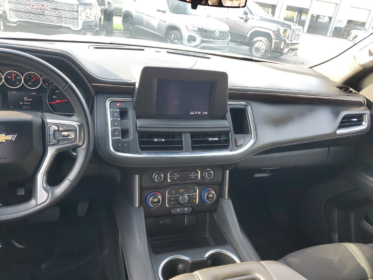 Used 2023 Chevrolet Suburban LS w/ Driver Alert Package RWD image 11