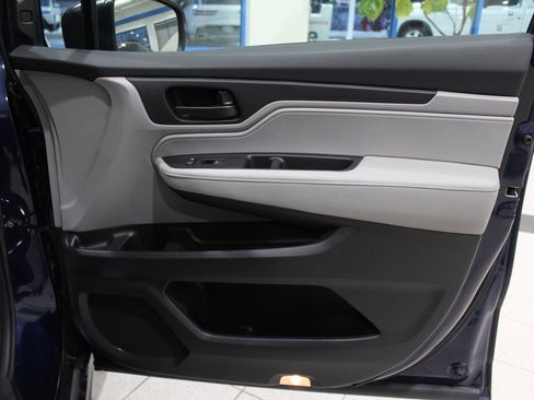 Used 2023 Honda Odyssey EX-L image 23