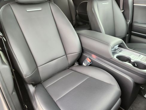 New 2026 Hyundai Ioniq 9 Limited AWD/4WD image 18