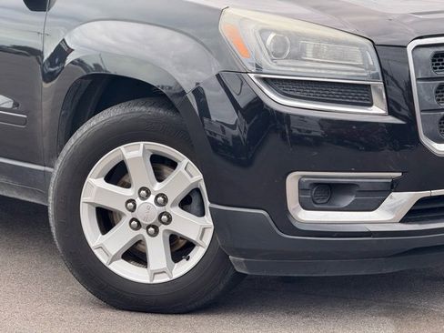Used 2015 GMC Acadia SLE image 2