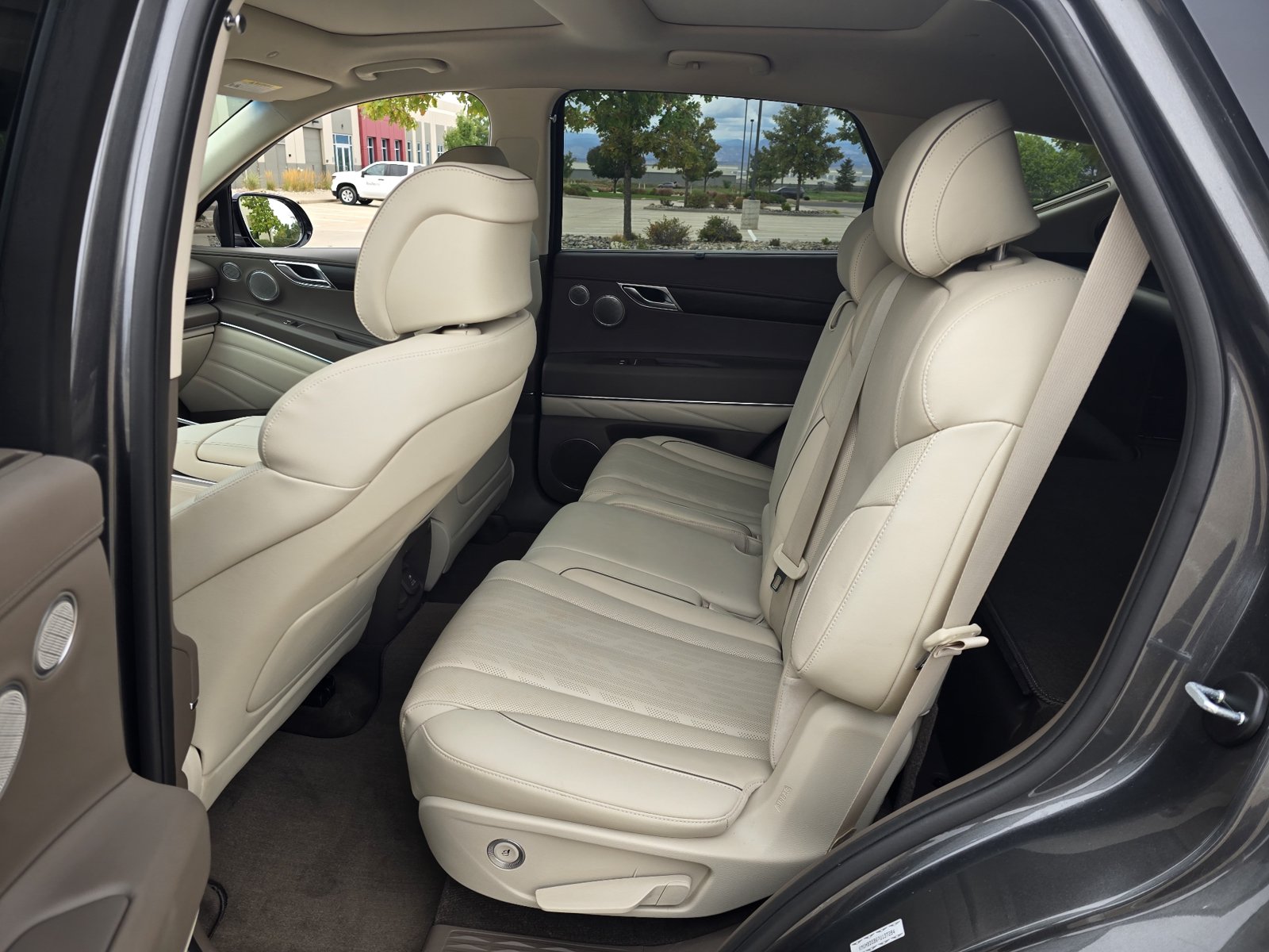 Used 2023 Genesis GV80 2.5T w/ Prestige 20" Package AWD/4WD image 15
