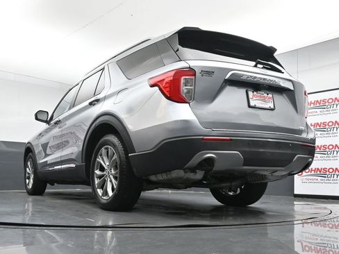 Used 2023 Ford Explorer Limited image 40