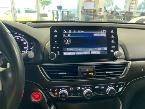 Used 2020 Honda Accord Touring image 22