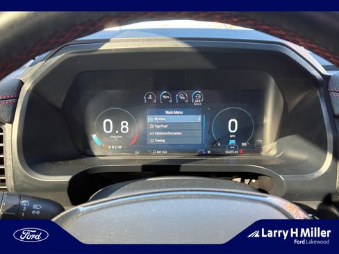 Used 2022 Ford Expedition Max Limited image 11