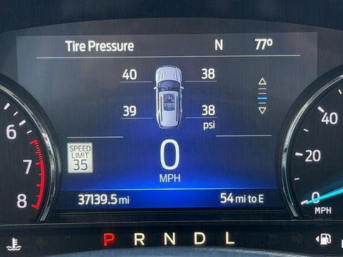 Used 2022 Ford Explorer XLT w/ Equipment Group 202A image 43