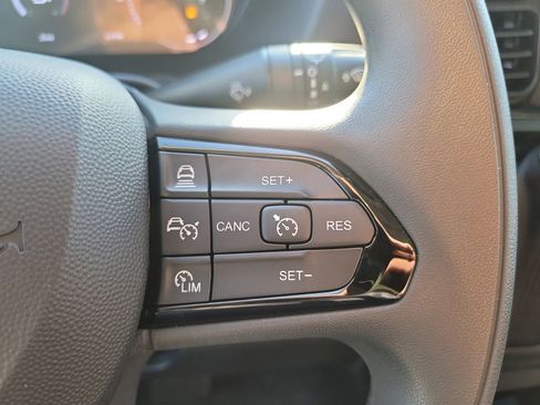 New 2026 RAM ProMaster 3500 w/ Premium Convenience Group FWD image 34