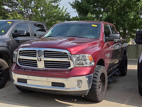 Used 2018 RAM 1500 Big Horn AWD/4WD image 2