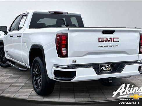 Used 2024 GMC Sierra 1500 Pro w/ Graphite Edition image 4