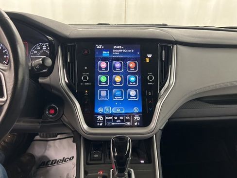 Used 2022 Subaru Outback Premium image 20