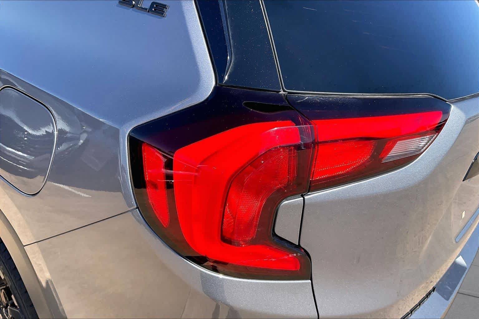 Used 2021 GMC Terrain SLE w/ Elevation Edition FWD image 27