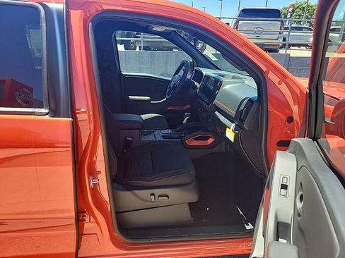 New 2026 Nissan Frontier PRO-4X AWD/4WD image 15