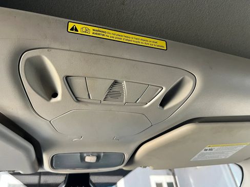 Used 2020 Ford Transit Connect XL FWD image 19