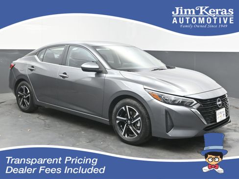 Used 2025 Nissan Sentra SV FWD image 1