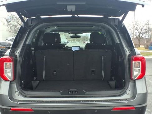 Certified 2023 Ford Explorer XLT w/ Equipment Group 202A image 7